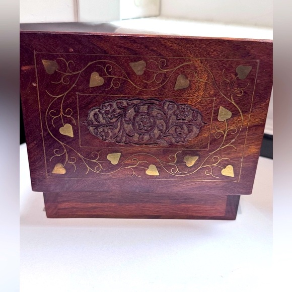 ✨Vintage Archana Crafts Hand Craved with Brass Inlay Jewellery or Trinket Box ✨ - Picture 15 of 16